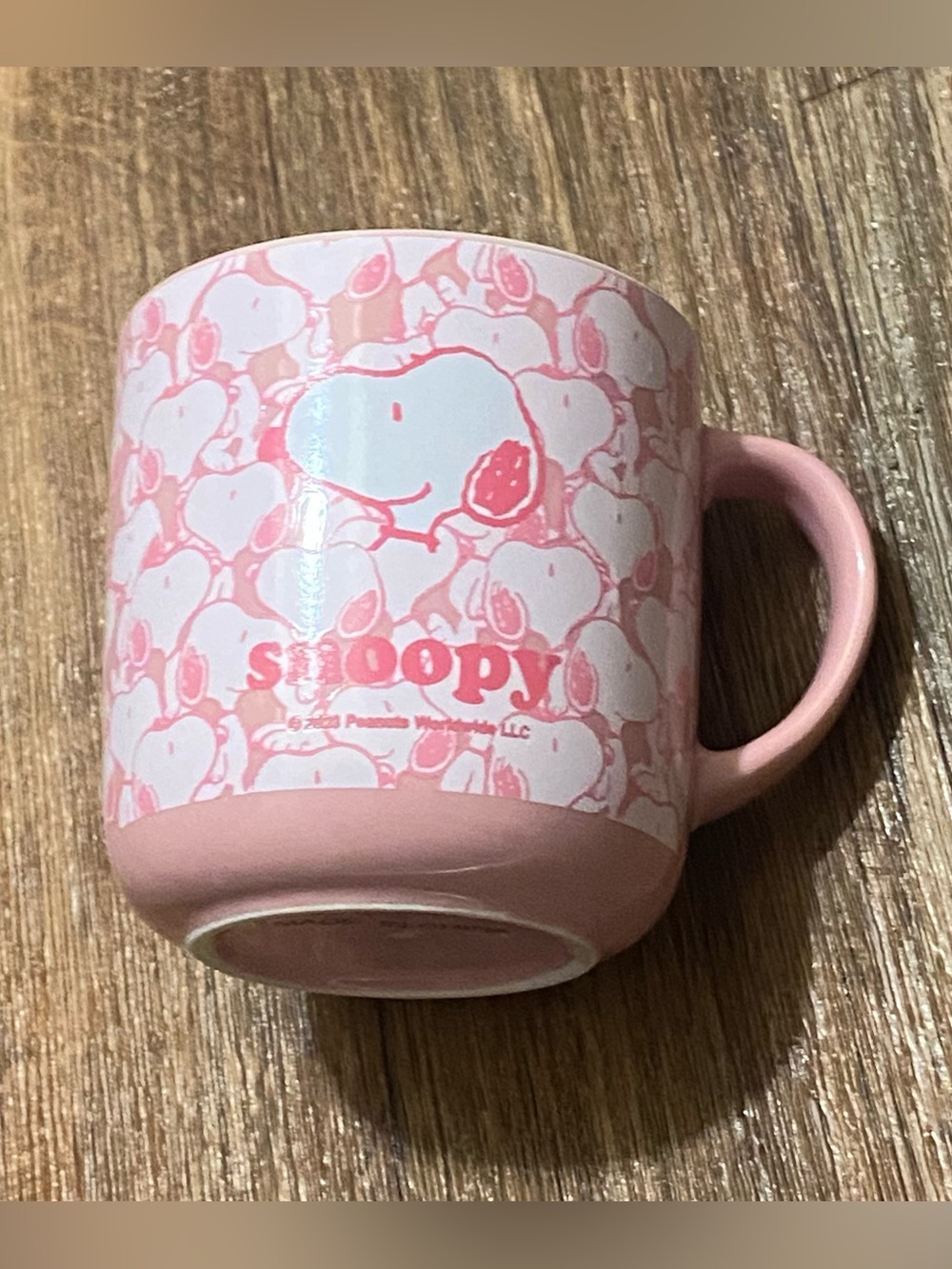 2023 Miniso Peanuts Snoopy Coffee Mug Cup Pink & White Repeating Pattern 4”H